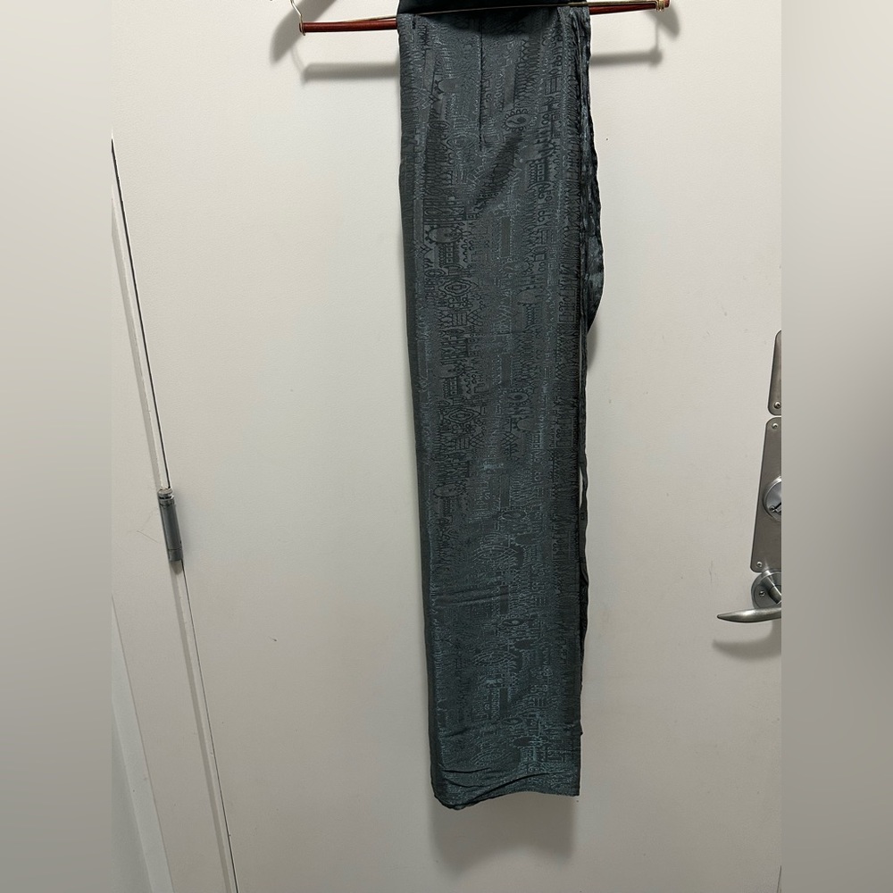 Silk wrap Skirt.